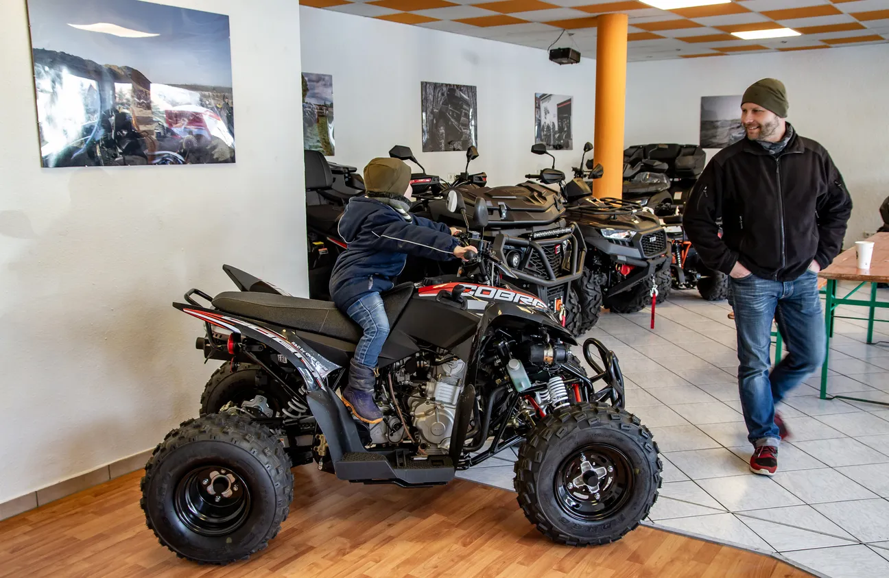 Quadfactory Beitler, Open Day 23, Quad im Ausstellungsraum